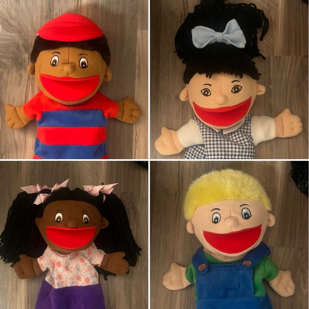 Lakeshore Multi-Ethnic 4 Puppet Set - Counseling, Play Time, Therapy